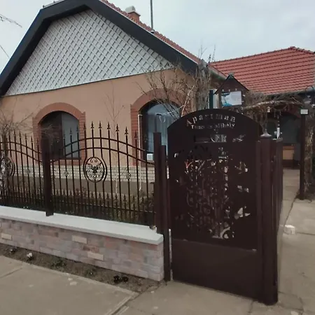 Lejlighed Bundik Vendeghaz *